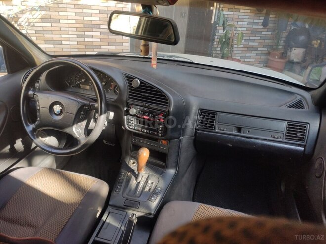 BMW 320 1997, 305,000 km - 2.0 l - Bakı