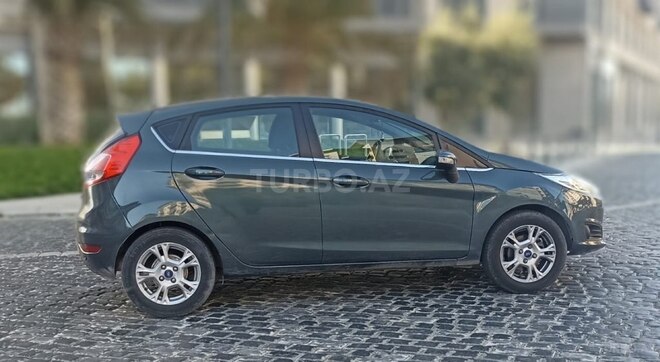 Ford Fiesta 2013, 148,075 km - 1.6 l - Bakı