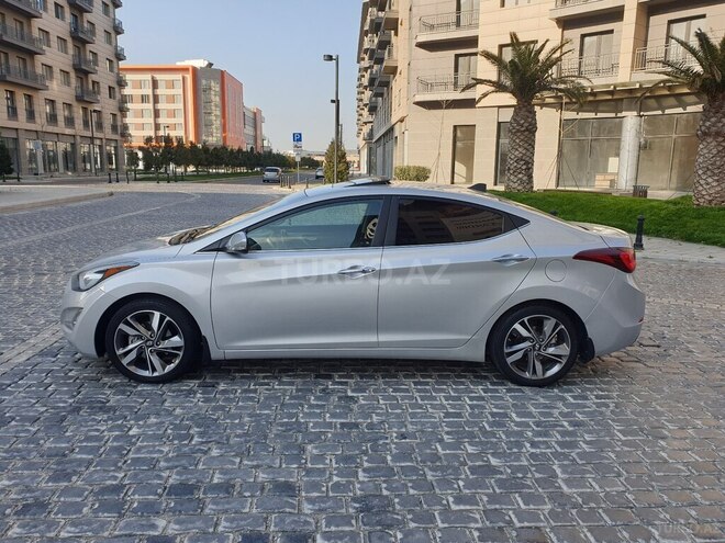Hyundai Elantra 2015, 83,686 km - 1.8 l - Bakı