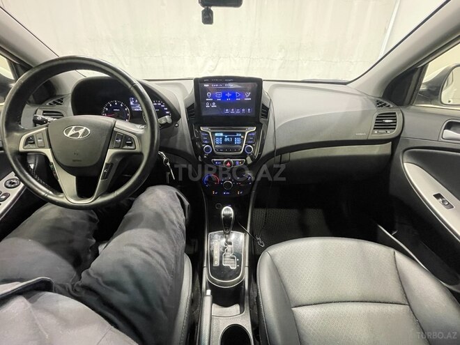 Hyundai Accent 2016, 120,000 km - 1.4 l - Bakı