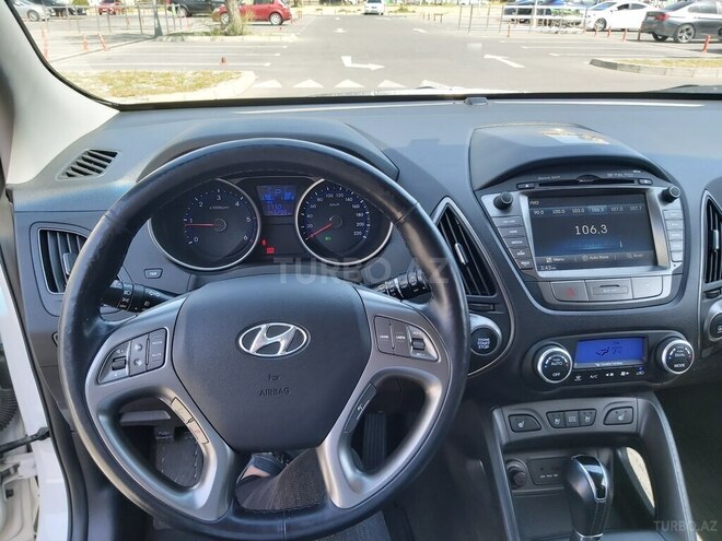 Hyundai ix35 2015, 143,000 km - 2.0 l - Bakı
