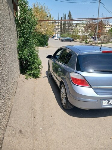Opel Astra 2005, 244,000 km - 1.4 l - Gəncə
