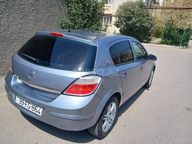 Opel Astra 2005, 244,000 km - 1.4 l - Gəncə