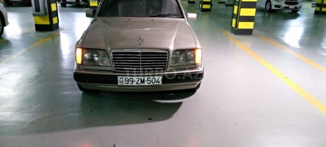 Mercedes E 200 1993, 339,000 km - 2.0 l - Bakı