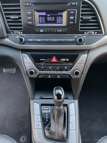 Hyundai Elantra 2016, 99,000 km - 1.6 l - Bakı