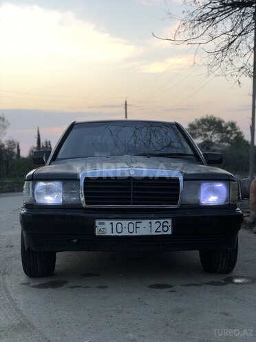 Mercedes 190 1991, 245,957 km - 2.0 l - Astara