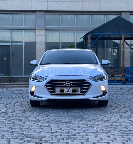 Hyundai Elantra 2016, 210,000 km - 1.6 l - Bakı