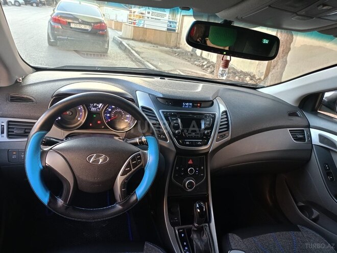 Hyundai Elantra 2015, 208 km - 1.8 l - Bakı