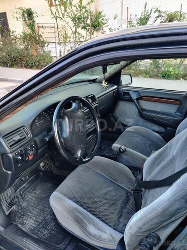 Opel Vectra 1995, 264,000 km - 2.0 l - Bakı