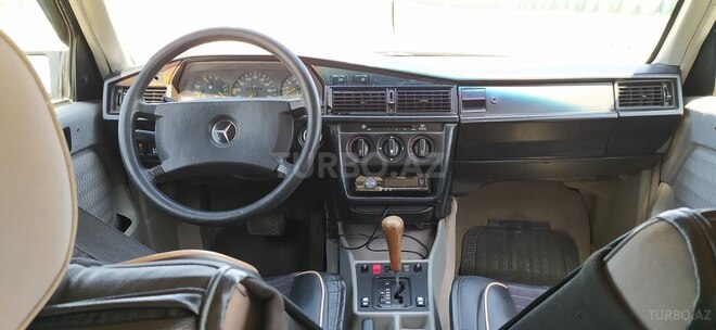 Mercedes 190 1990, 253,224 km - 2.0 l - Bakı