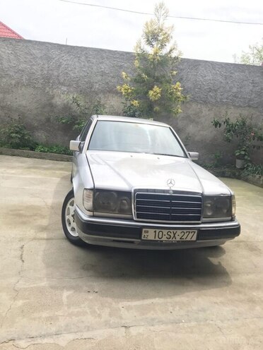 Mercedes E 200 1992, 610,787 km - 2.0 l - Bakı