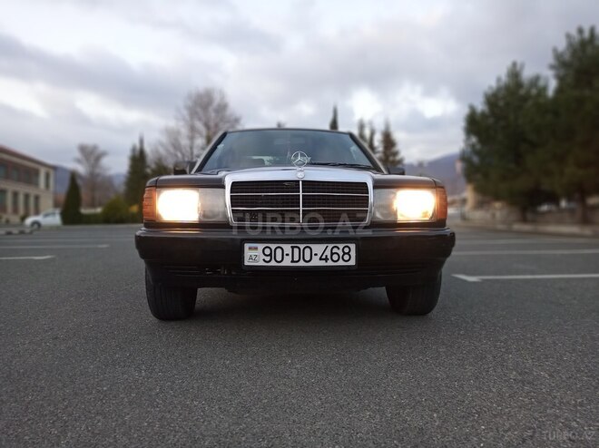 Mercedes 190 1992, 682,429 km - 2.3 l - Şəki