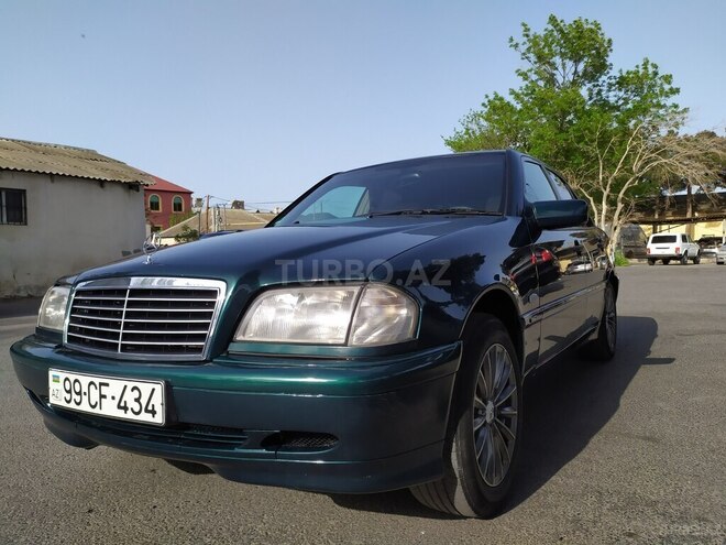 Mercedes  1998, 320,000 km - 2.2 l - Bakı