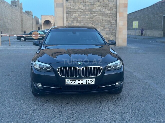 BMW 520 2010, 240,000 km - 2.0 l - Bakı