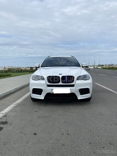 BMW X6 M 2010, 240,000 km - 4.4 l - Bakı