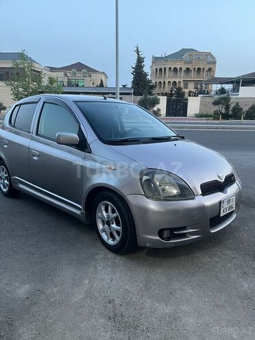 Toyota Vitz 2001, 193,633 km - 1.0 l - Bakı
