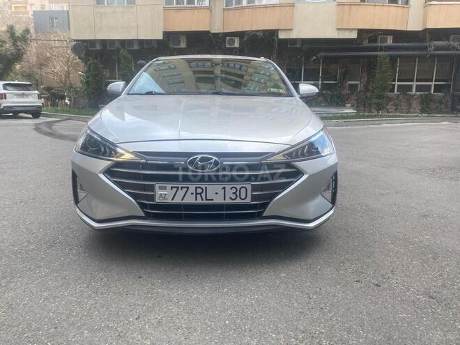 Hyundai Elantra 2019, 120,000 km - 2.0 l - Bakı