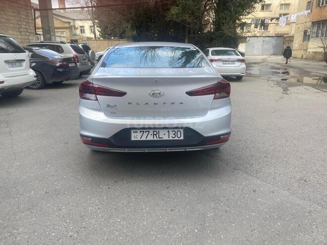 Hyundai Elantra 2019, 120,000 km - 2.0 l - Bakı