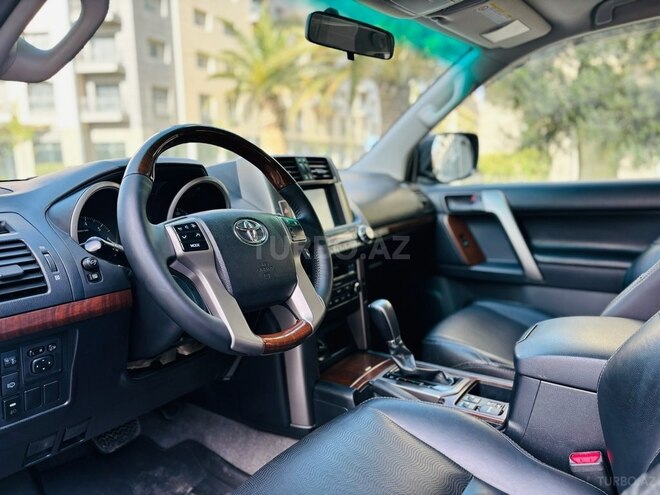 Toyota Land Cruiser Prado 2012, 100,000 km - 2.7 l - Bakı