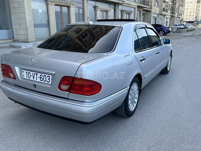 Mercedes E 230 1996, 228,000 km - 2.3 l - Bakı