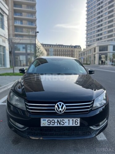 Volkswagen Passat 2013, 221,700 km - 1.8 l - Bakı