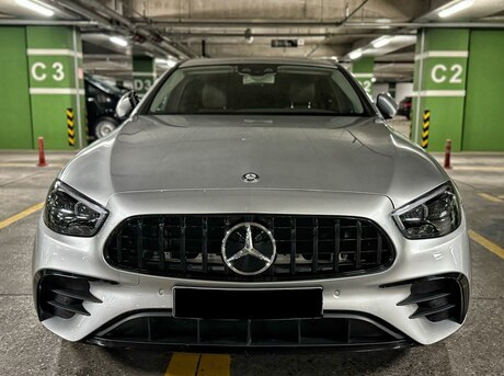Mercedes  2017