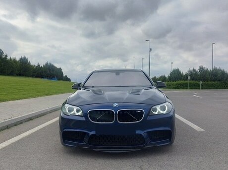 BMW 528 2011