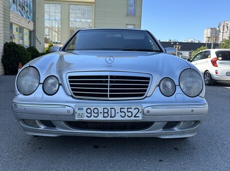 Mercedes E 320 2001