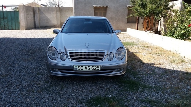 Mercedes E 220 2002, 196,945 km - 2.2 l - Sumqayıt