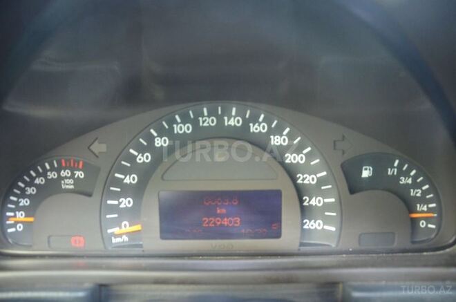 Mercedes C 200 2002, 230,000 km - 2.0 l - Bakı