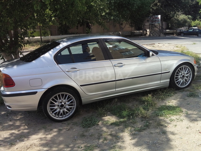 BMW 323 1998, 220,000 km - 2.5 l - Bakı