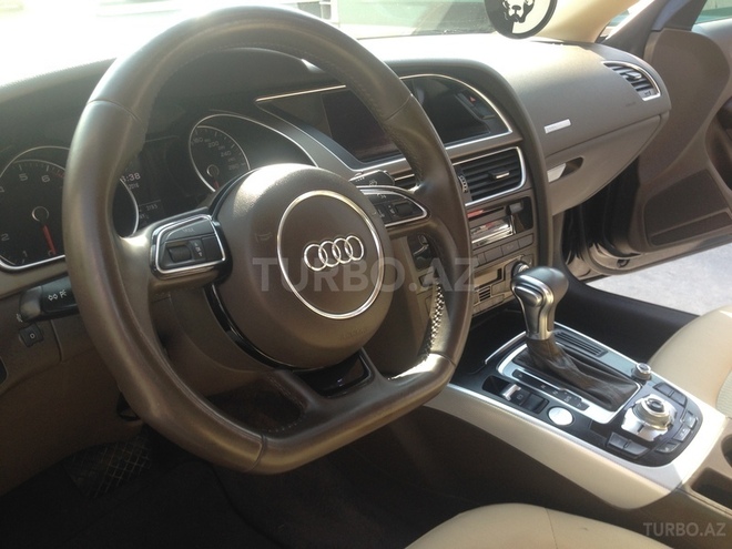 Audi A5 2012, 130,000 km - 1.8 l - Bakı