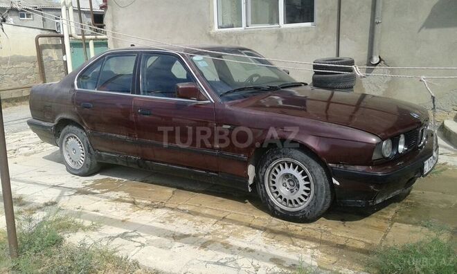 BMW 520 1988, 396,800 km - 0.2 l - Bakı