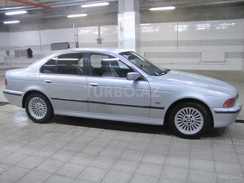 BMW 523 1996, 248,000 km - 2.5 l - Bakı