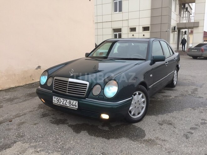 Mercedes E 280 1996, 276,554 km - 2.8 l - Bakı