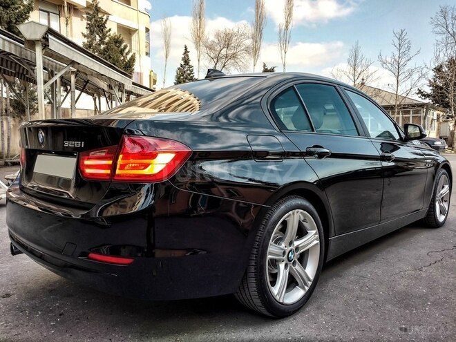 BMW 328 2013, 64,000 km - 2.0 l - Bakı
