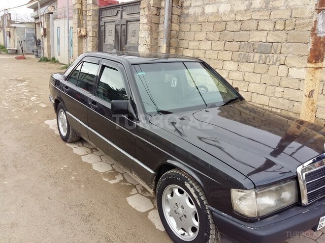 Mercedes 190 1993, 198,000 km - 1.8 l - Bakı