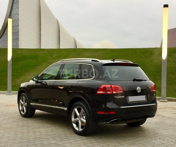 Volkswagen Touareg 2010, 82,000 km - 3.6 l - Bakı