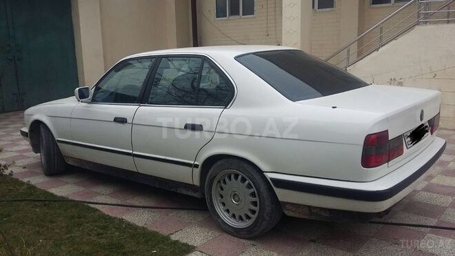 BMW 525 1992, 281,700 km - 2.5 l - Sumqayıt
