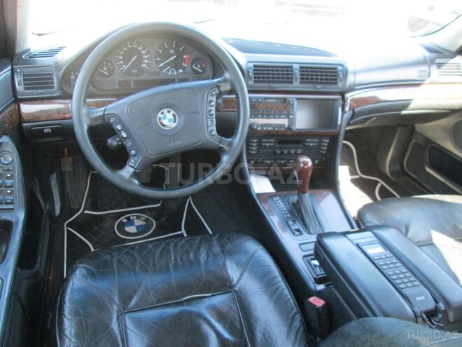 BMW 750 1996, 298,000 km - 5.4 l - Bakı
