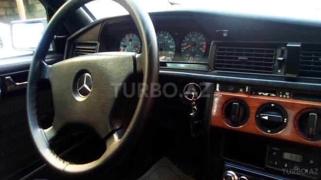 Mercedes 190 1991, 336,525 km - 2.0 l - Lənkəran