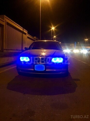 BMW 320 1998, 180,000 km - 0.2 l - Bakı