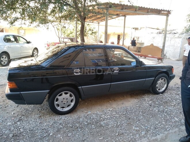 Mercedes 190 1991, 354,000 km - 1.8 l - Sumqayıt