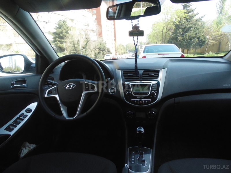 Hyundai Accent 2012, 50,000 km - 1.6 l - Bakı