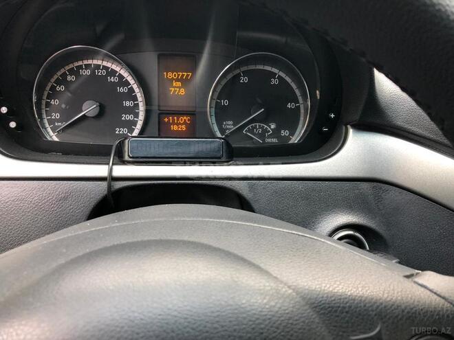 Mercedes Vito 115 2013, 180,777 km - 2.2 l - Bakı