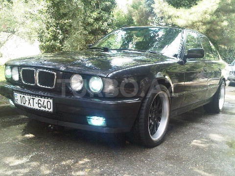 BMW 520 1993, 290,000 km - 2.0 l - Bakı