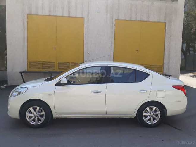 Nissan Sunny 2012, 220,000 km - 1.6 l - Bakı