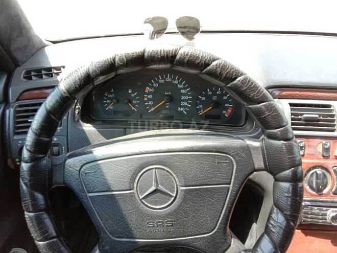 Mercedes E 200 1996, 450,000 km - 2.0 l - Xırdalan