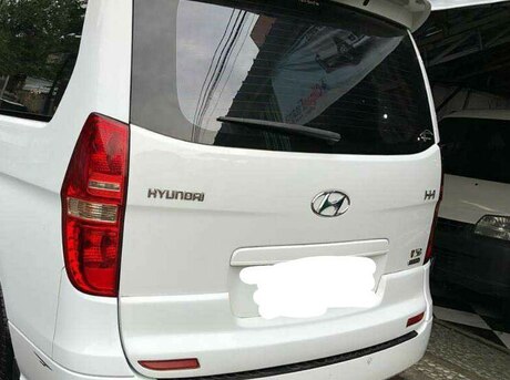 Hyundai H-1 2011