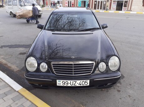 Mercedes E 280 2001